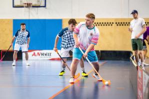 04-florbal-110