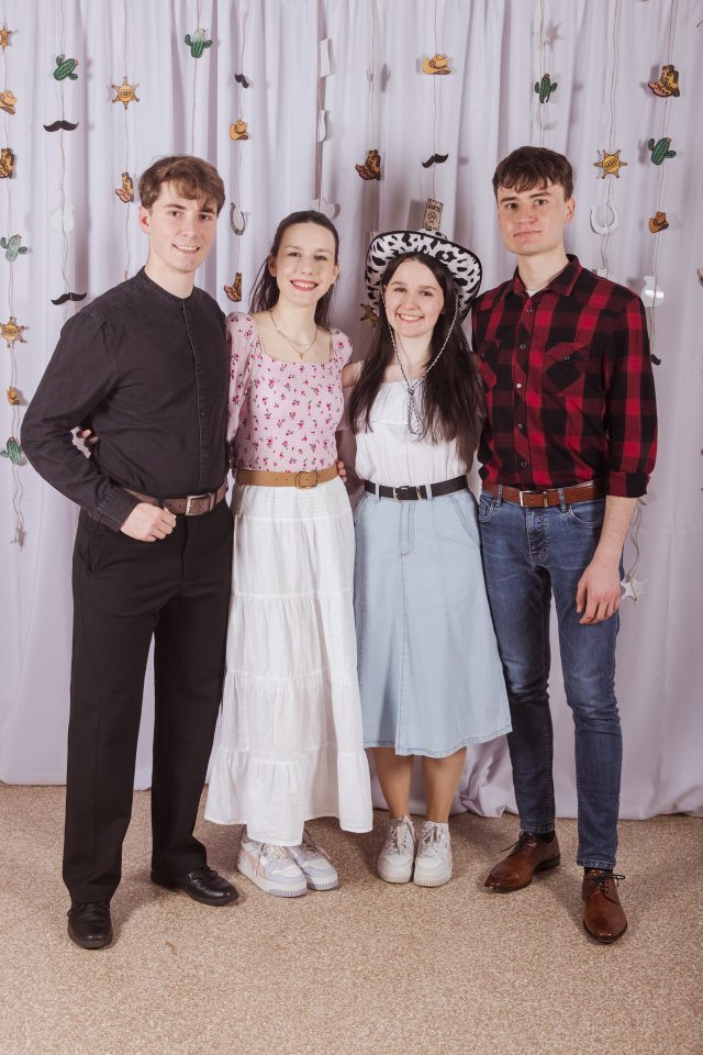 UpeCe western-24.jpg