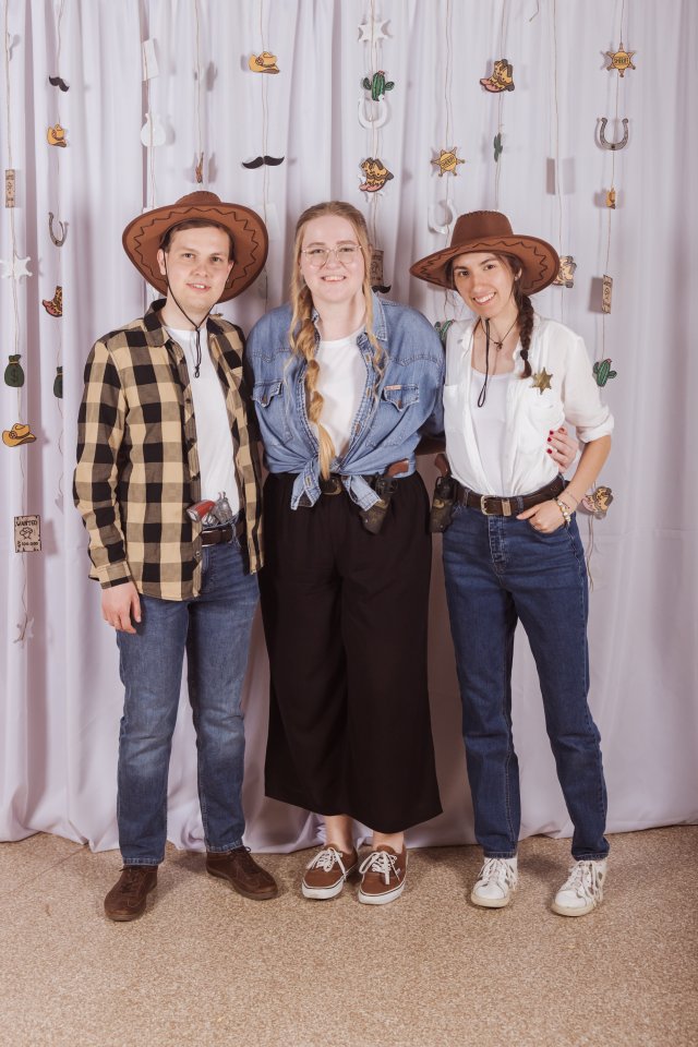 UpeCe western-27.jpg