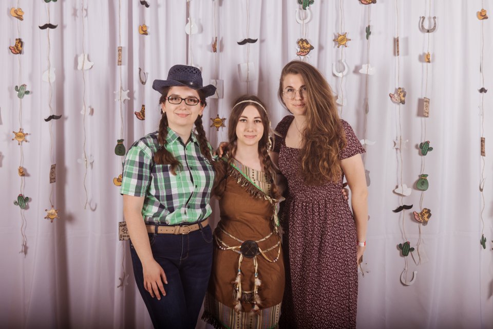 UpeCe western-30.jpg