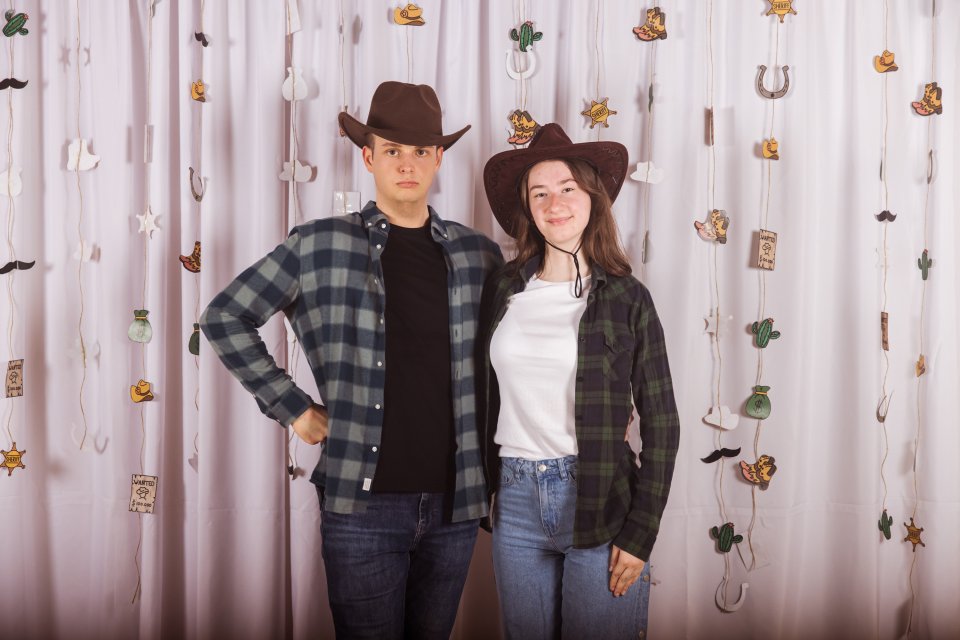 UpeCe western-38.jpg