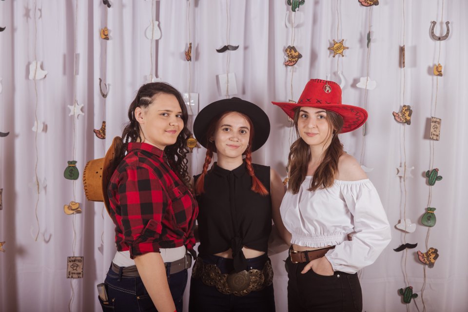 UpeCe western-41.jpg