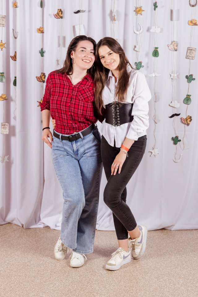 UpeCe western-55.jpg
