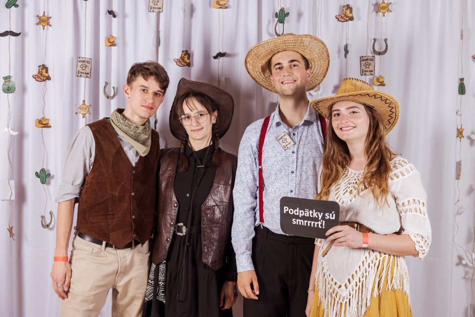 UpeCe western-81.jpg