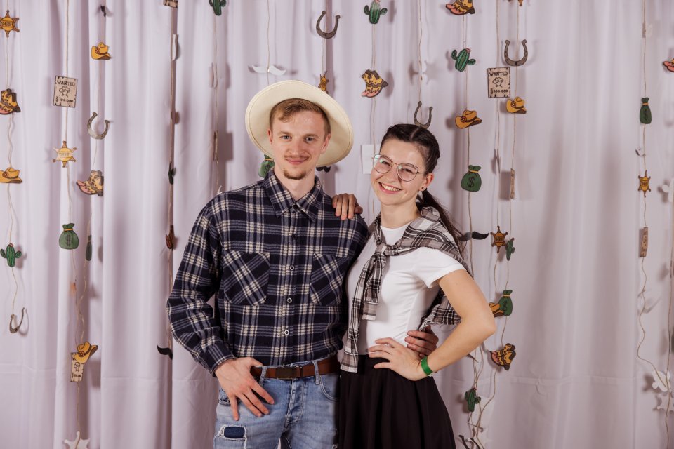 UpeCe western-91.jpg