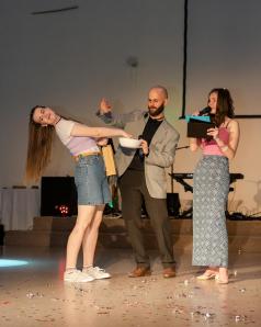 Majales-153